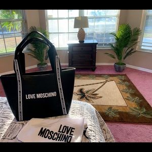 NWT Love Moschino Borsa 💅🖤 Nero Leather Tote Handbag Purse Designer Bag